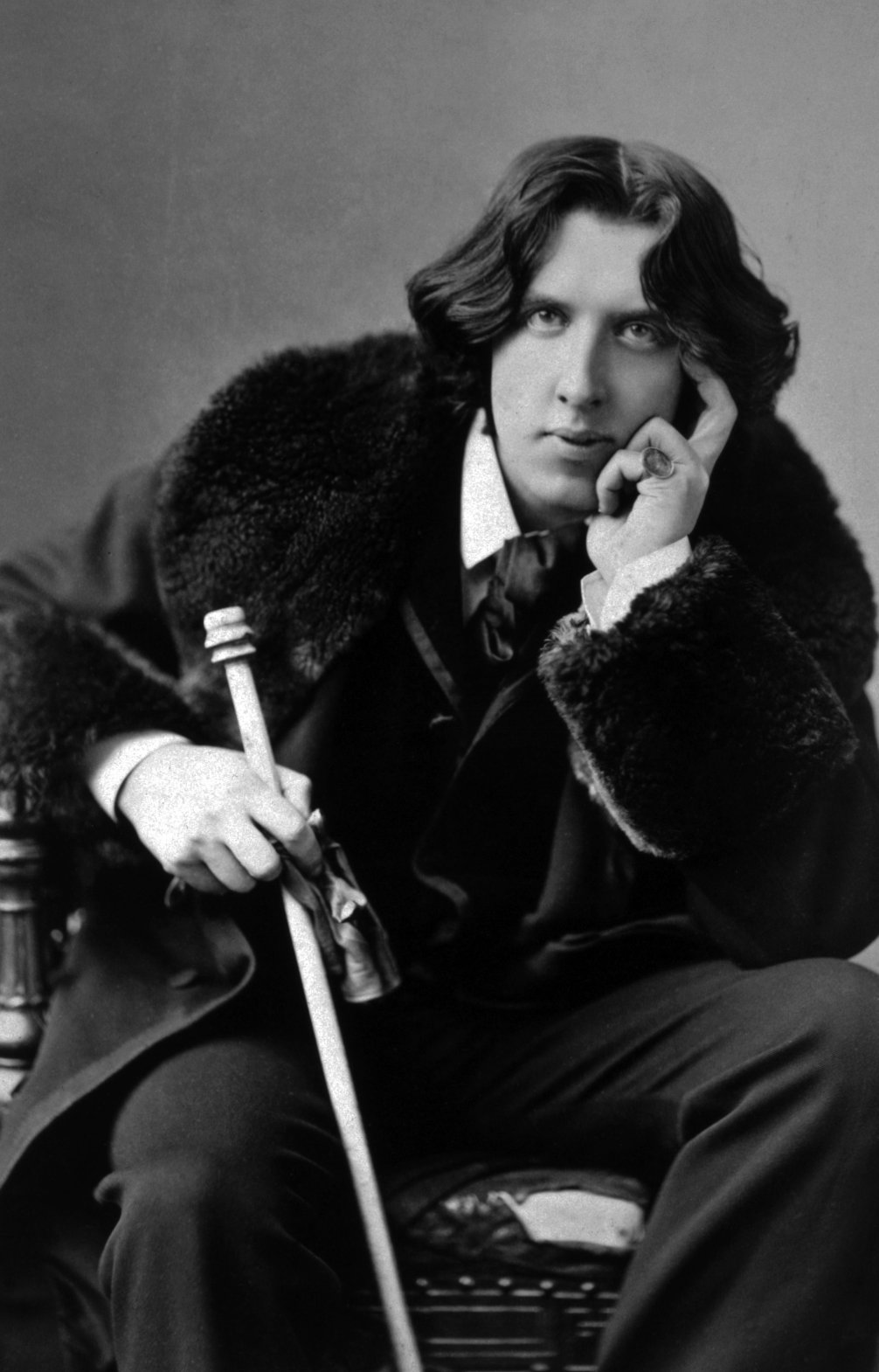 Existir y vivir. Oscar Wilde, ingenioso, desafiante y trágico.