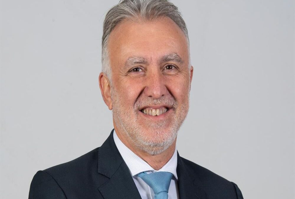 Un ministro profanador