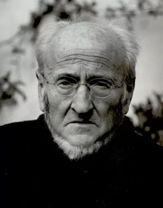 Álvaro Pombo, con jota