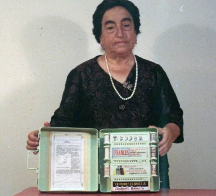 Ángela Ruiz Robles