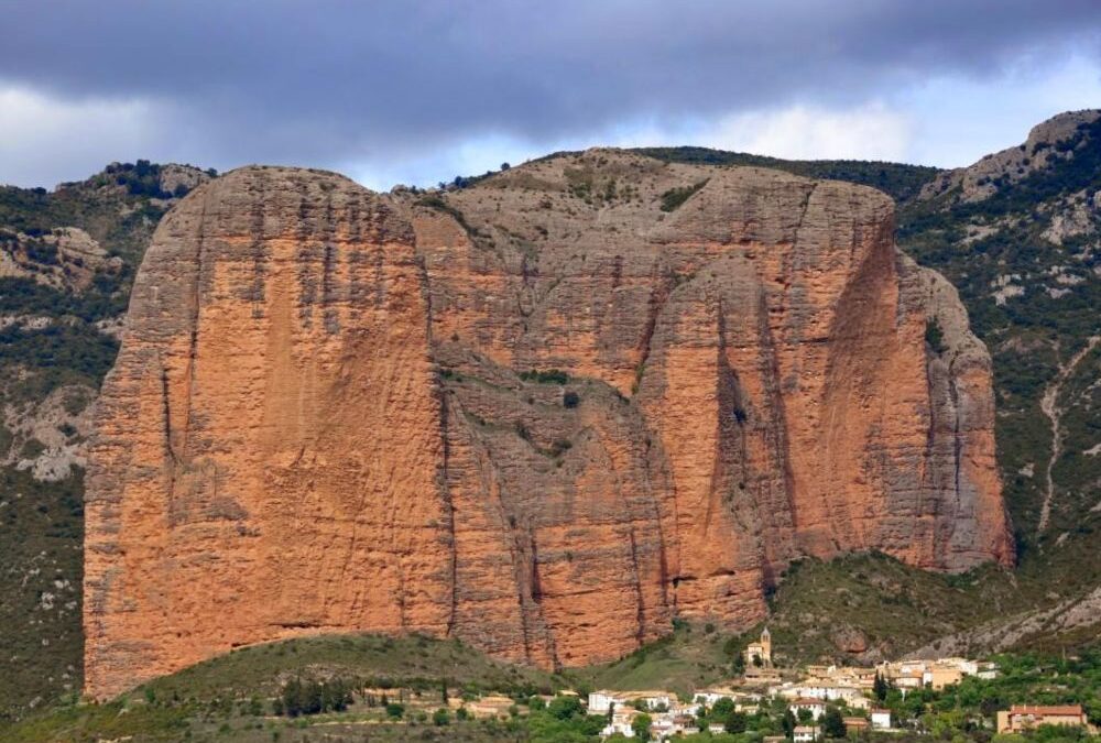 Los Mallos de Riglos