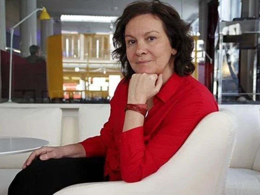 Clara Sánchez, la X de la RAE
