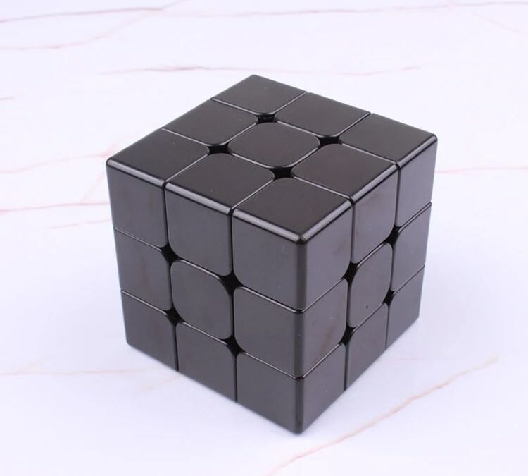 El cubo de Rubik monocromático