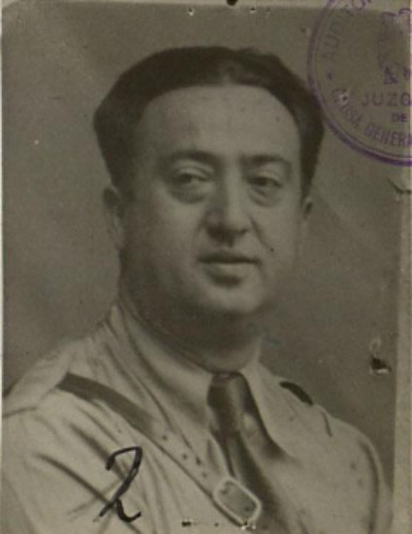Retrato en sepia de Casimiro Durán con uniforme militar, figura clave en la masacre del túnel de Usera