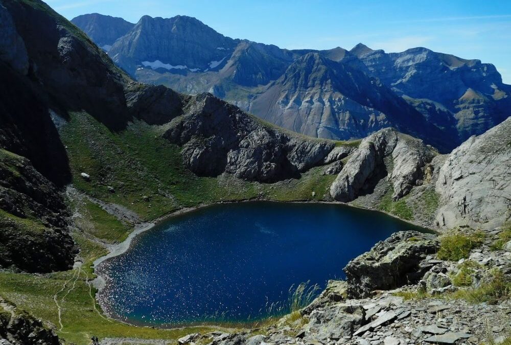 El ibón de Bernatuara